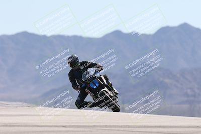 media/Oct-13-2025-Moto Forza (Mon) [[a66d839500]]/4-C Group/Session 4 (Turn 9)/